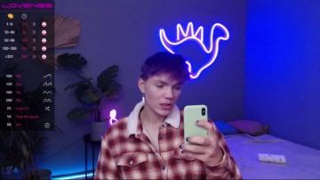 Johnny__Dean  03-09-2021 video toys